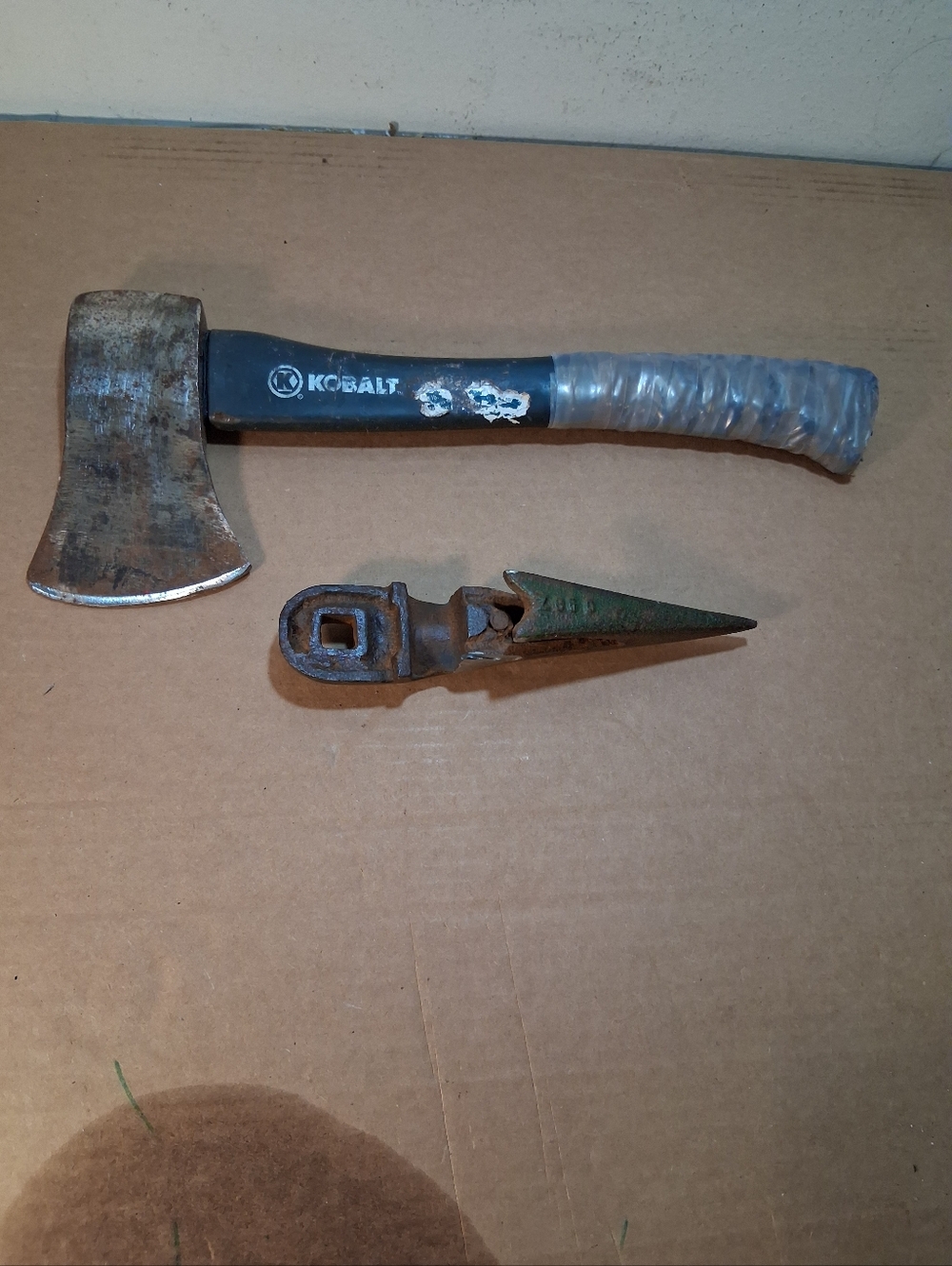 Vintage KOBALT Axe Hatchet With Handle 2 lbs & Wood Wedge.